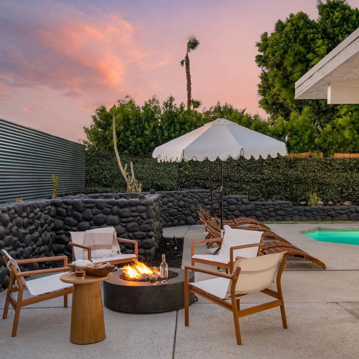 Yellowjacket - Image 31