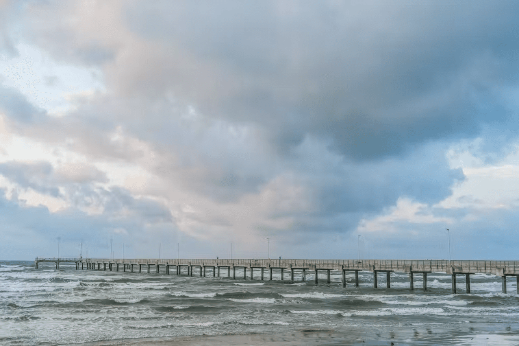 Sunsets and Smiles House - Image 33