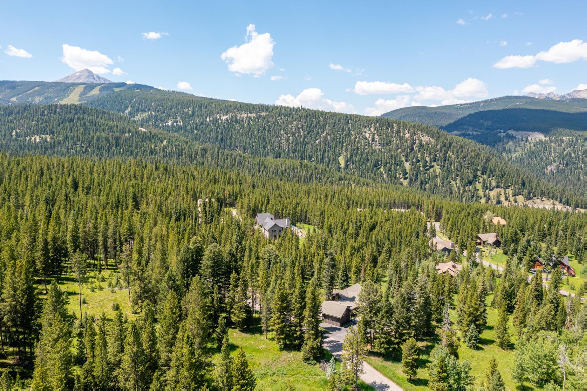 Gray Owl Retreat - Image 57