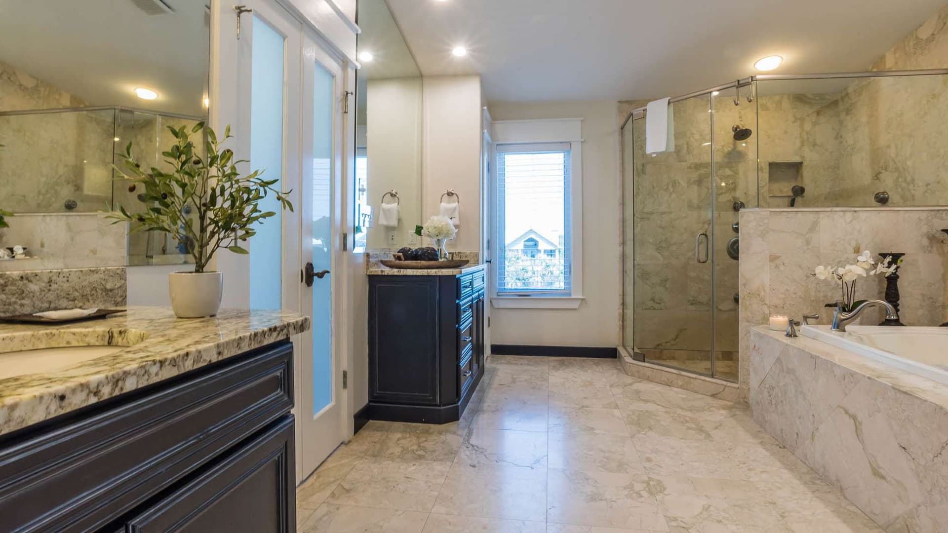 Pelican Paradise A+B - Image 52