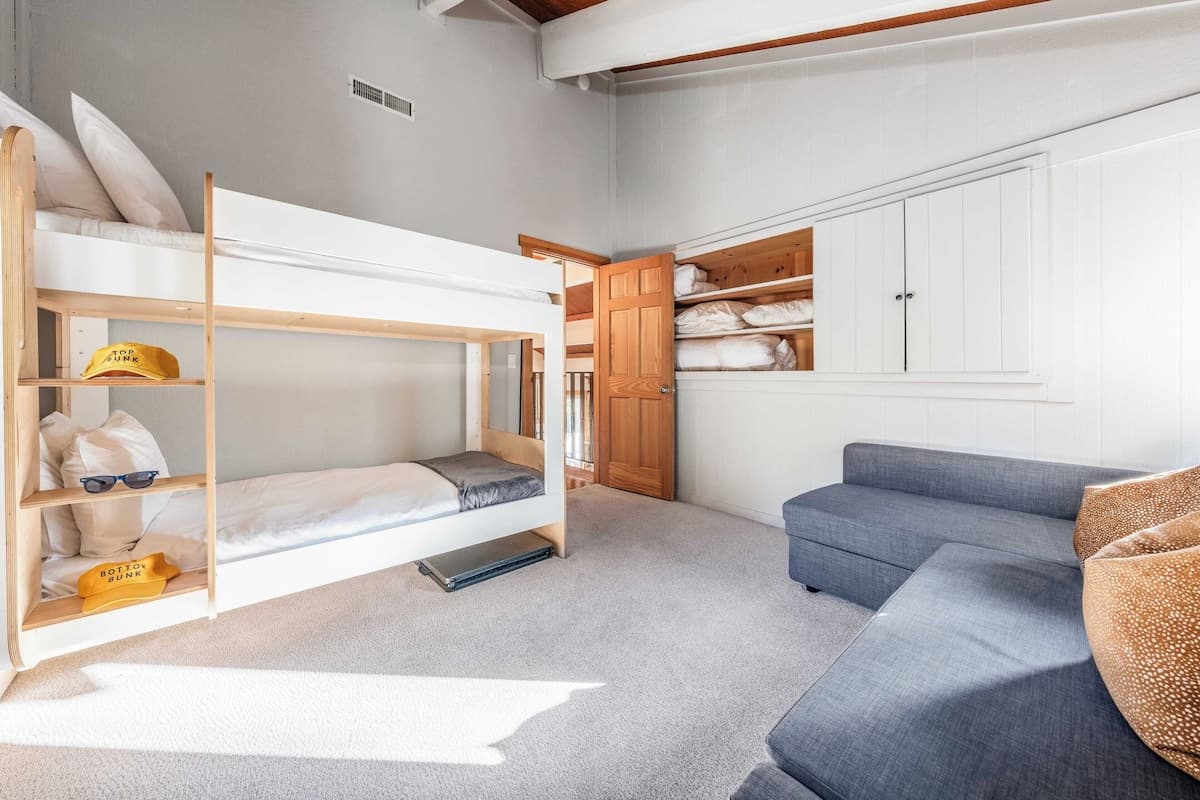 Timberline Haven - Image 14