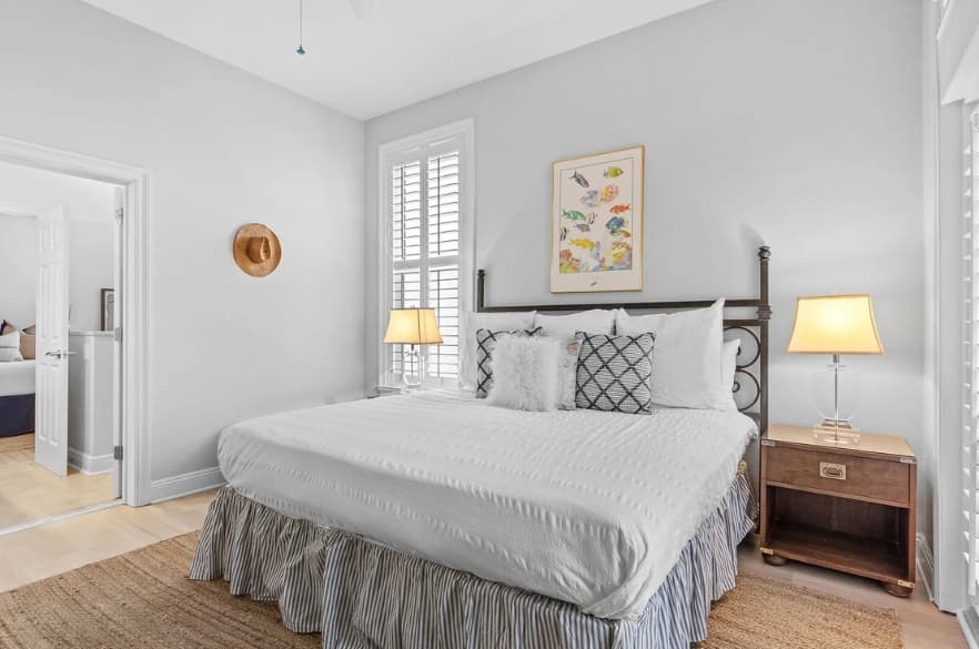 Grovey by the Sea - Image 20