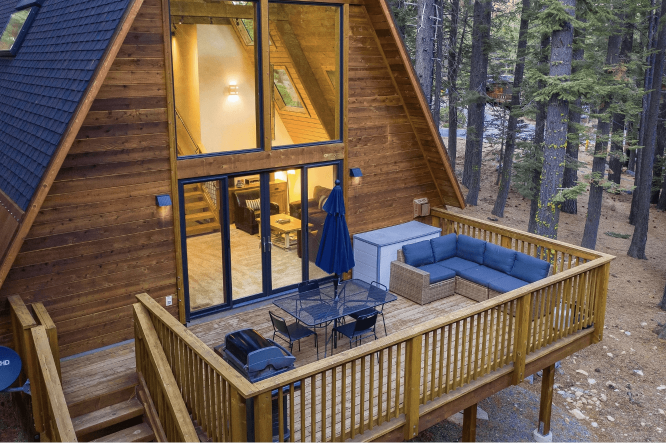 Tamarack Lodge - Image 3
