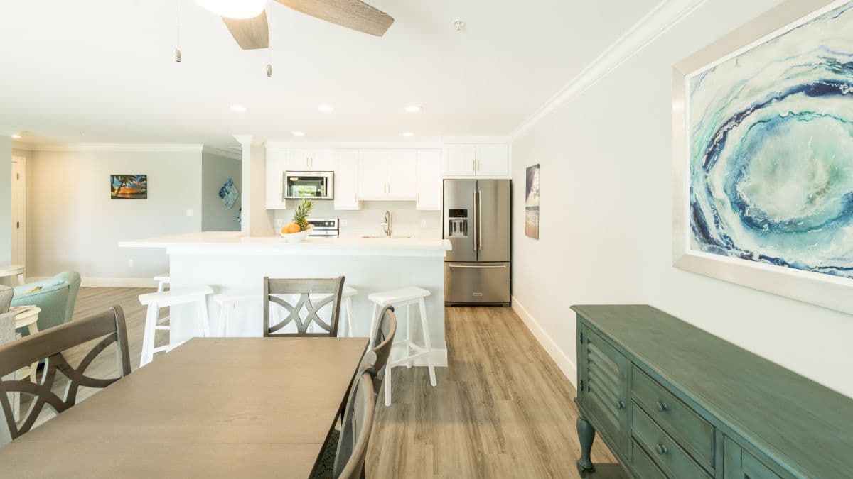 Upper Sunset North - Image 8