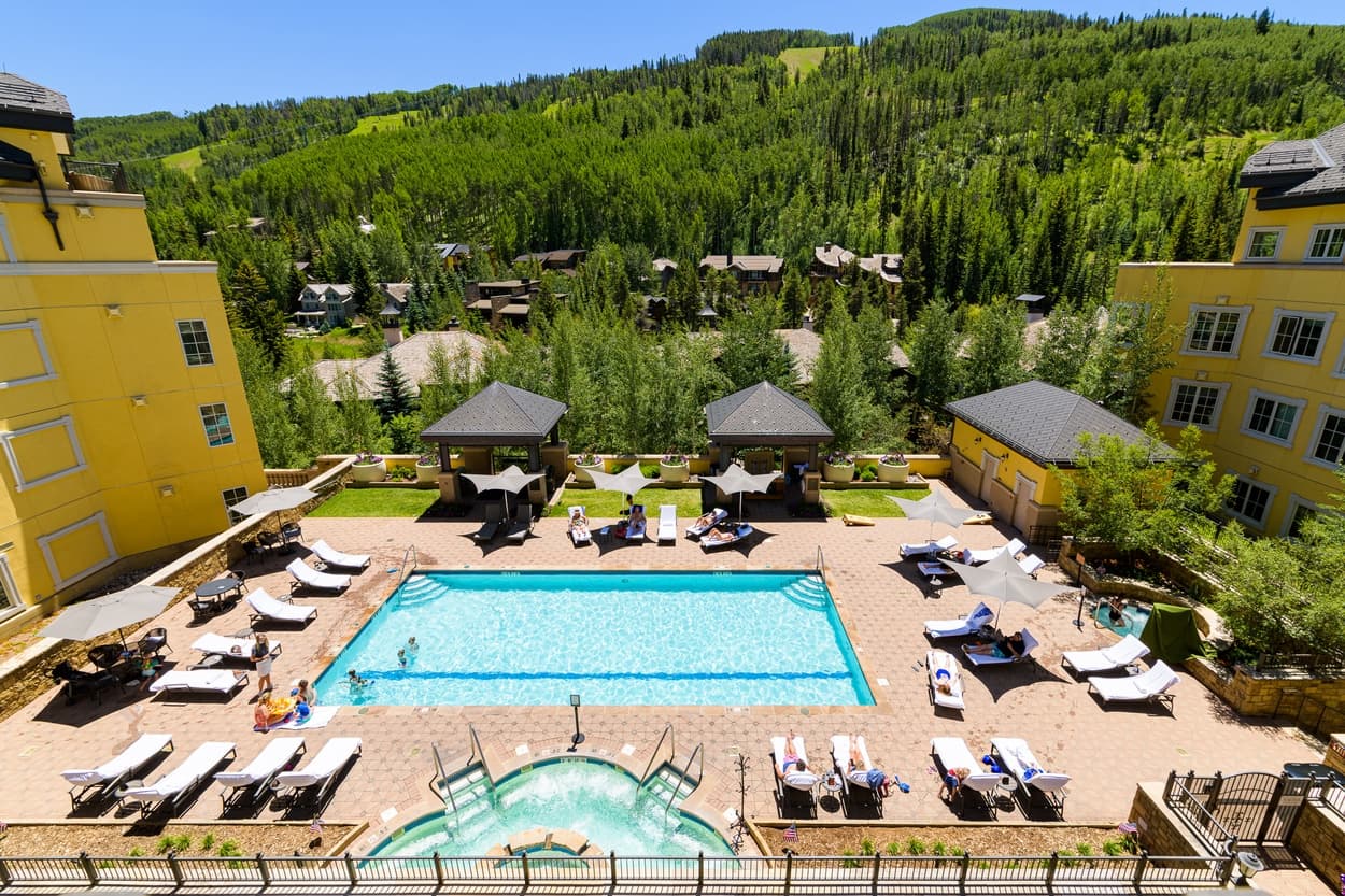 Cloud Nine at The Ritz-Carlton - Image 2