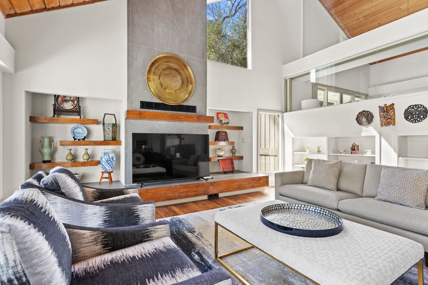 Sunny Shores - Image 3