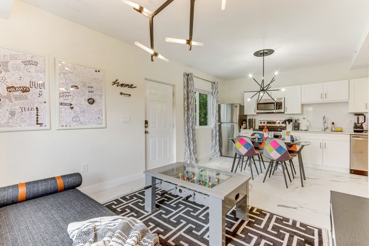 Wynwood Manor - Image 14