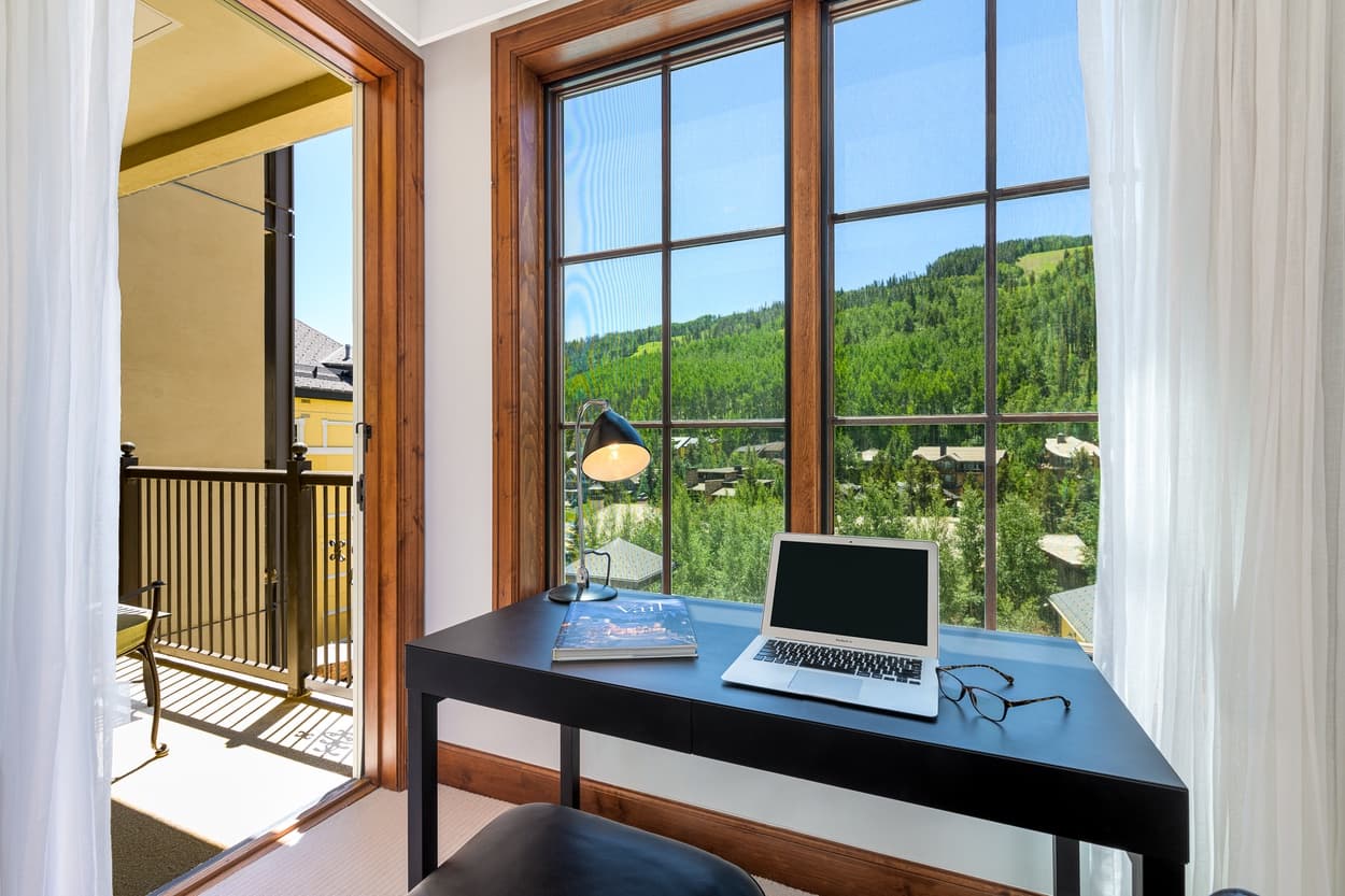 Blue Sky Views at the Ritz-Carlton - Image 6