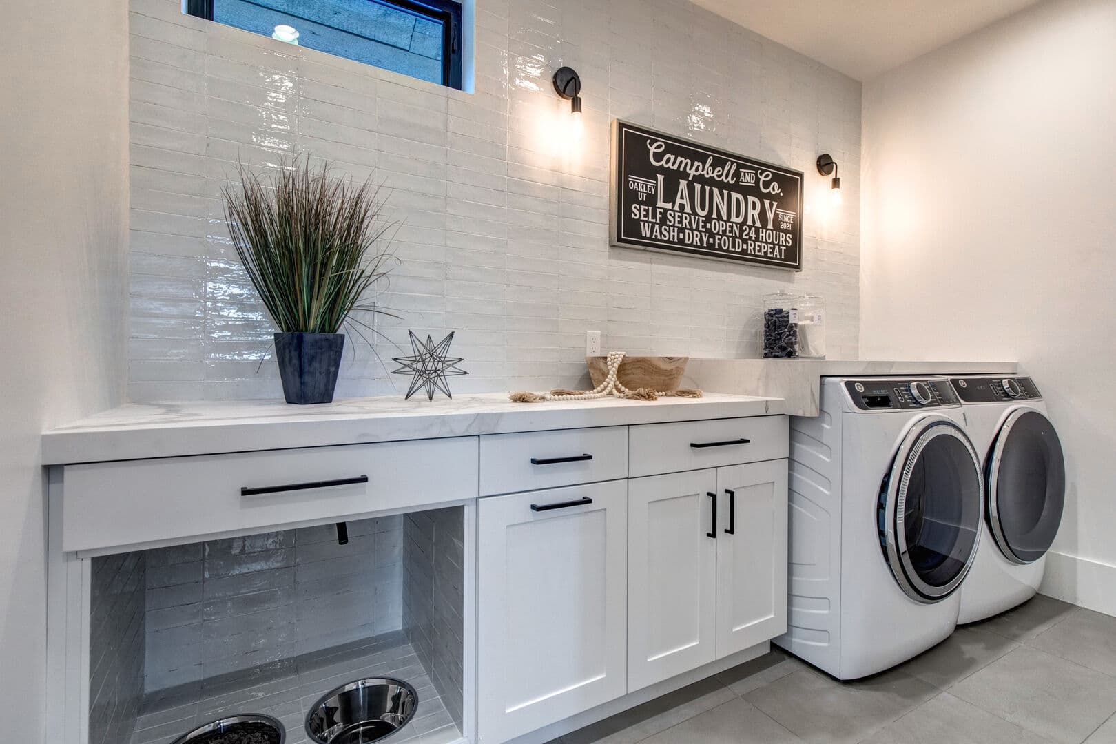 Twilight Moon Ranch - 10 Bedroom - Image 28