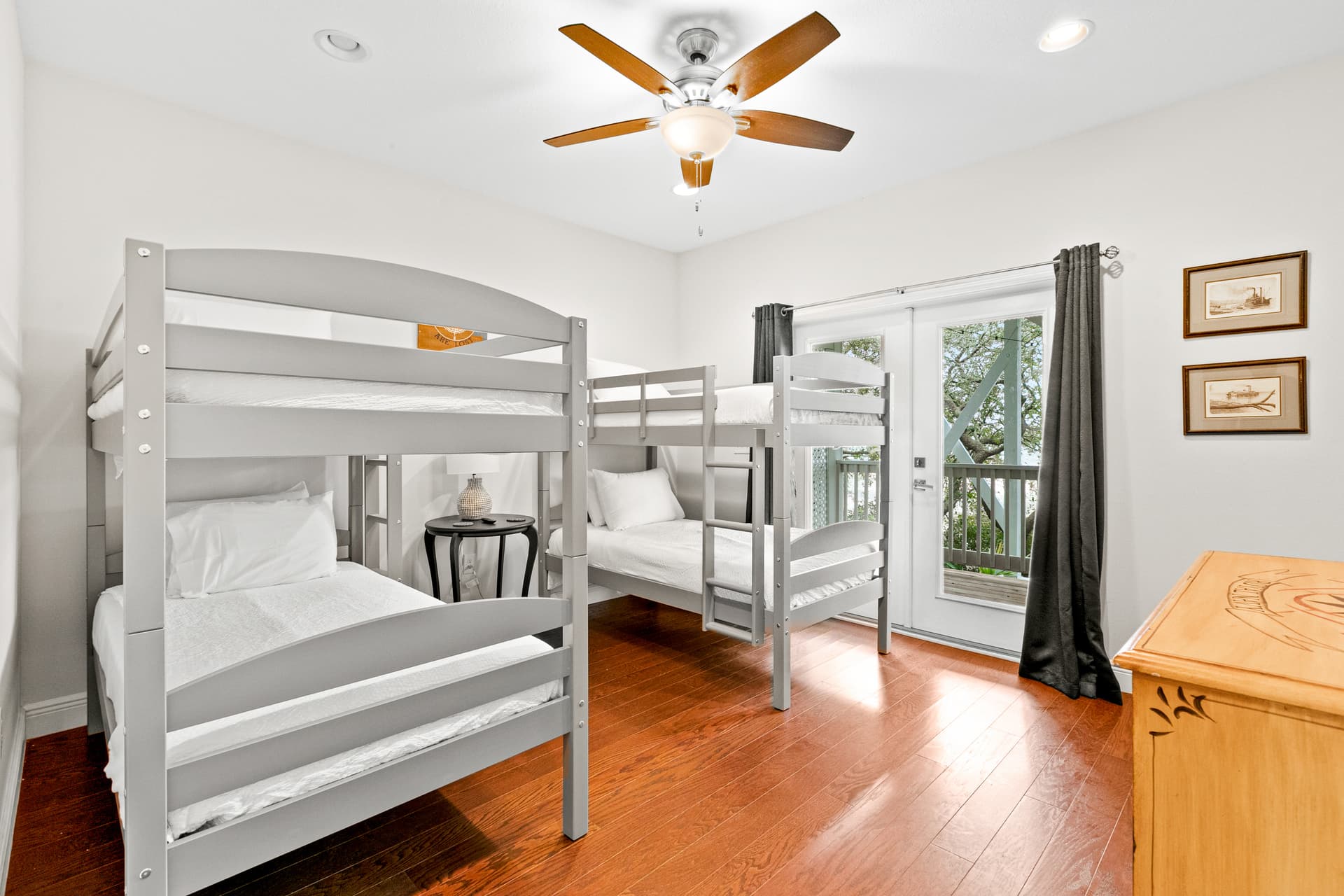 Lucky 13 House - Image 18