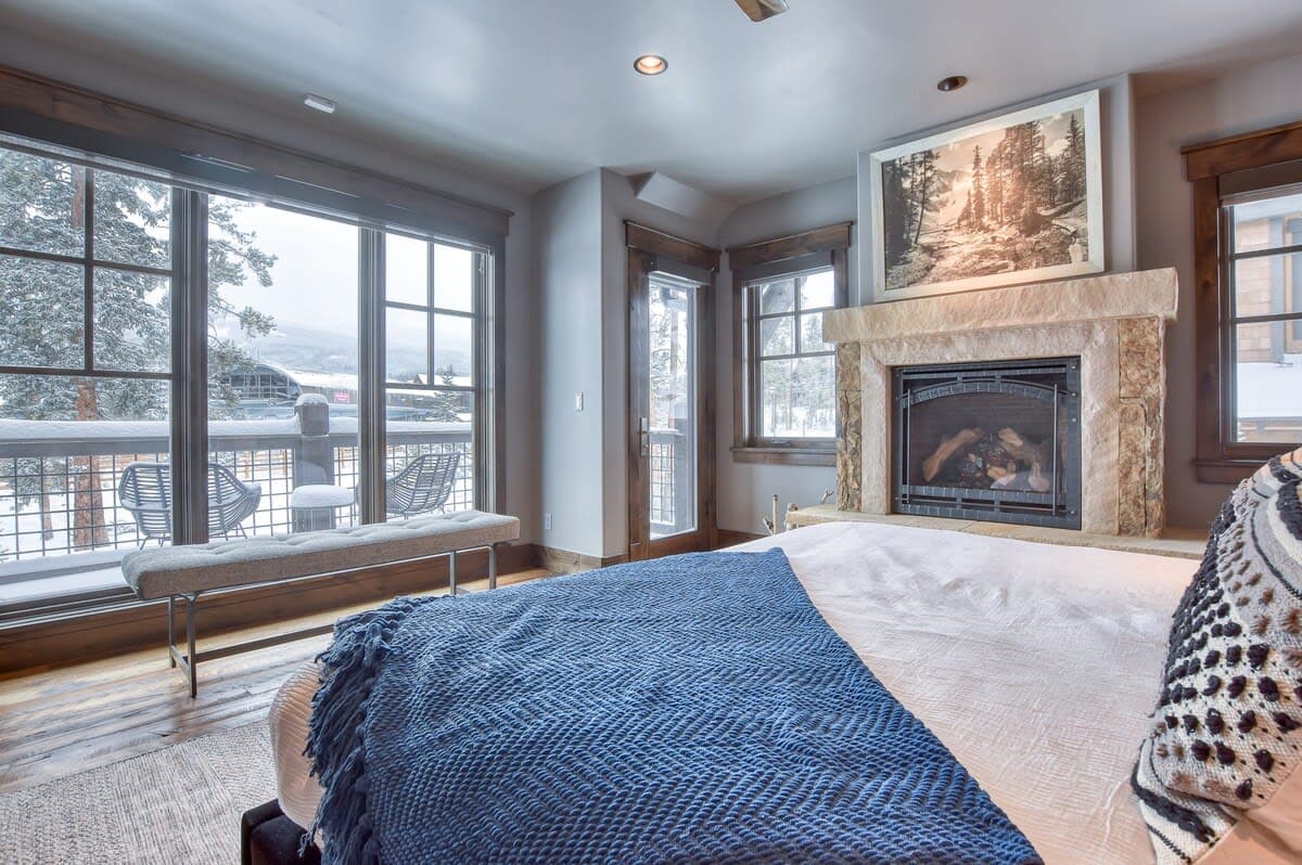 Gondola Ridge Haven - Image 12