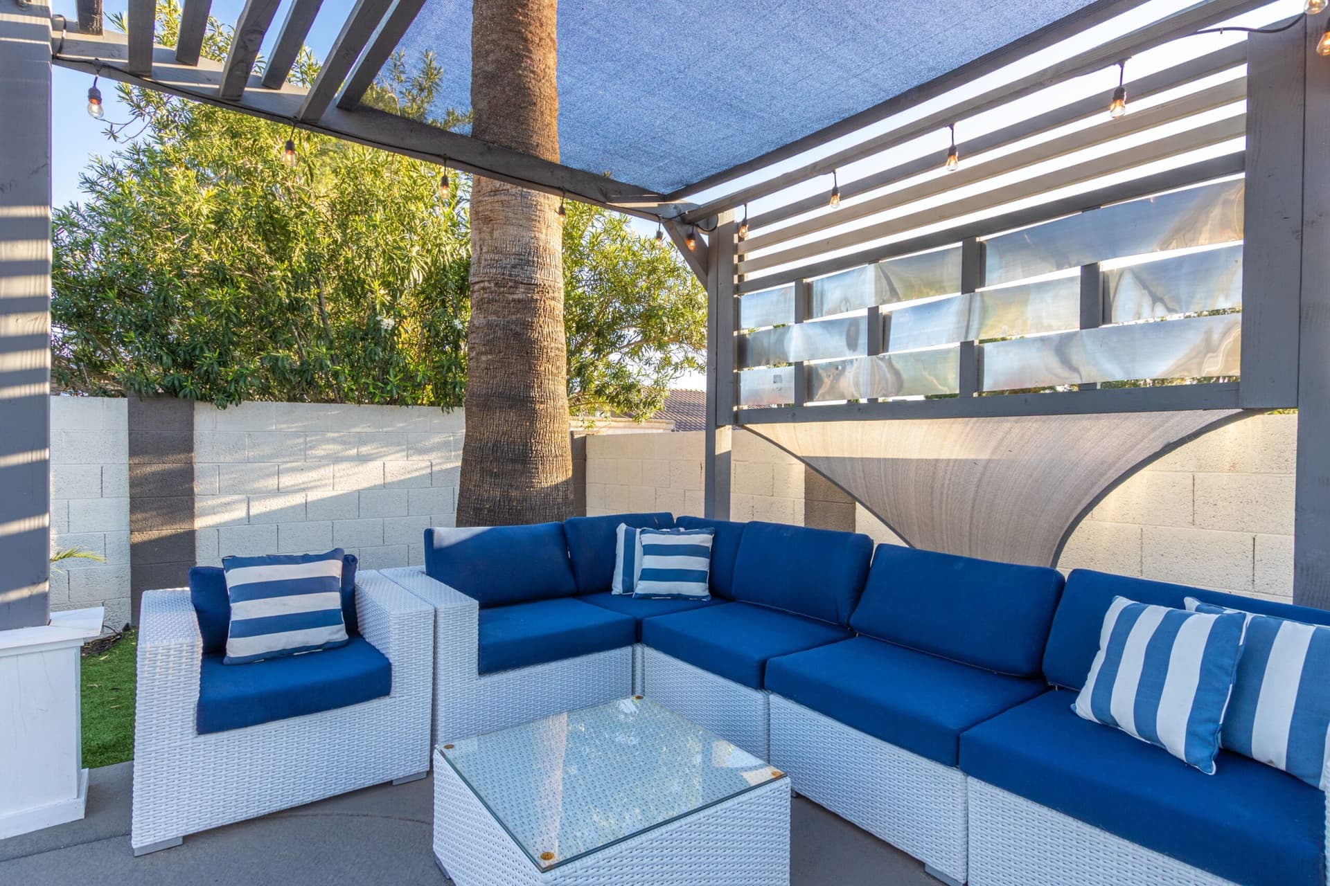 Kings Lux Escape - Image 24