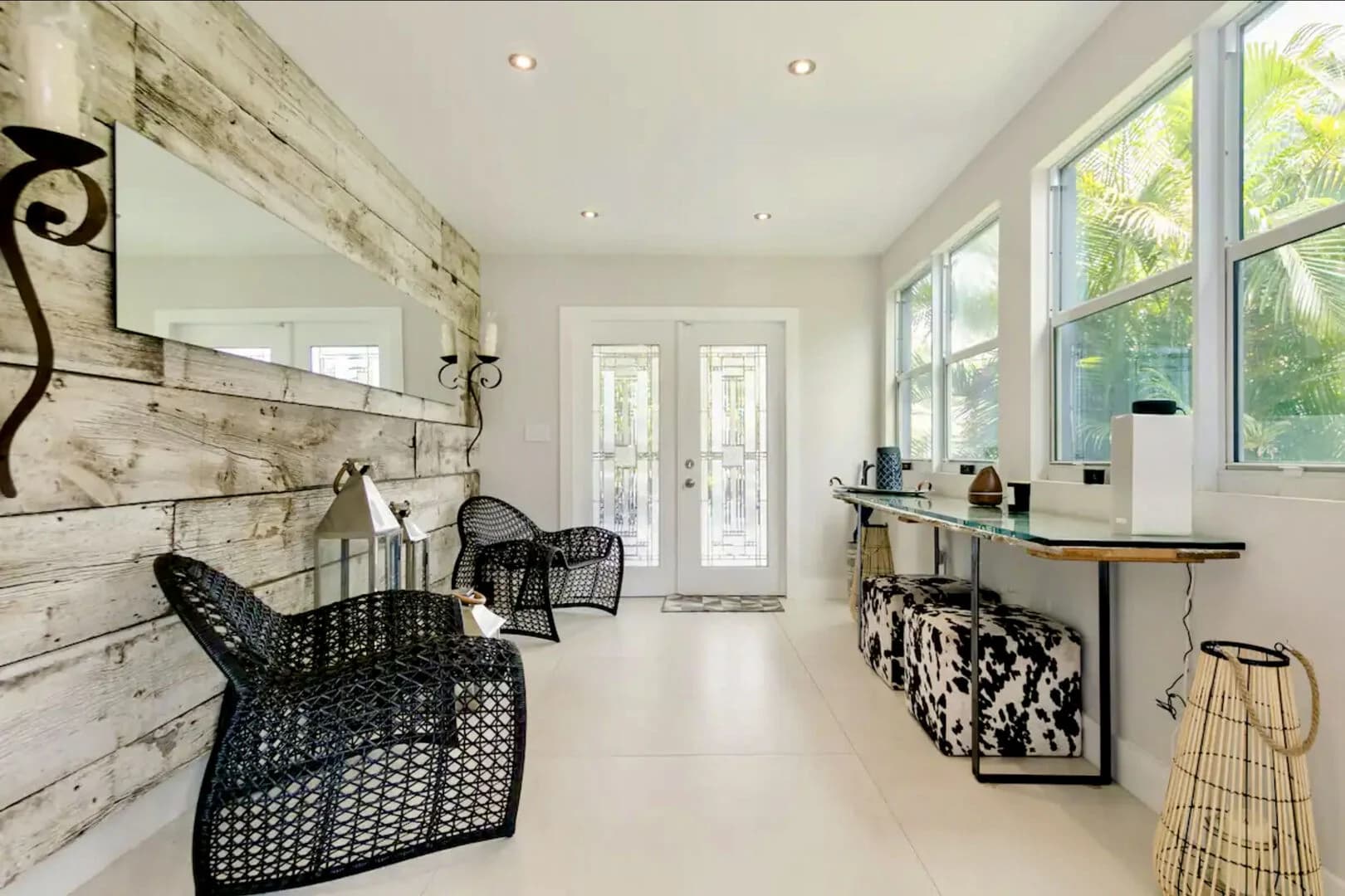 Tree House - Image 10