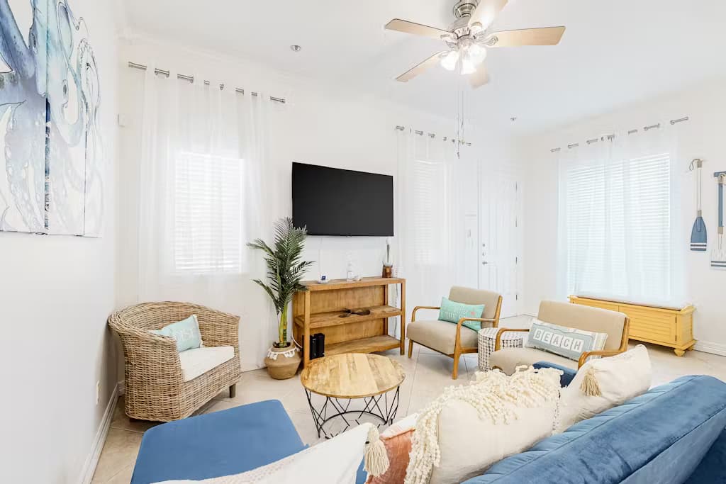 Acapulco Residence - Image 1