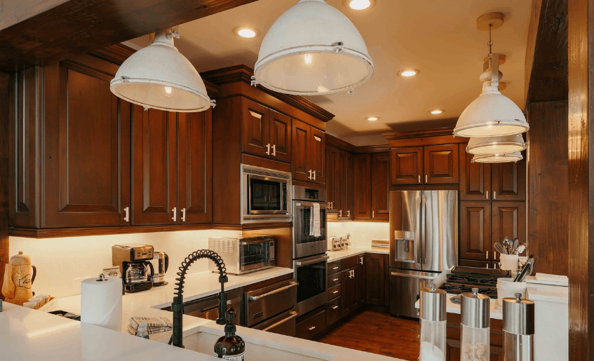 Arrowpines Lodge - Image 5