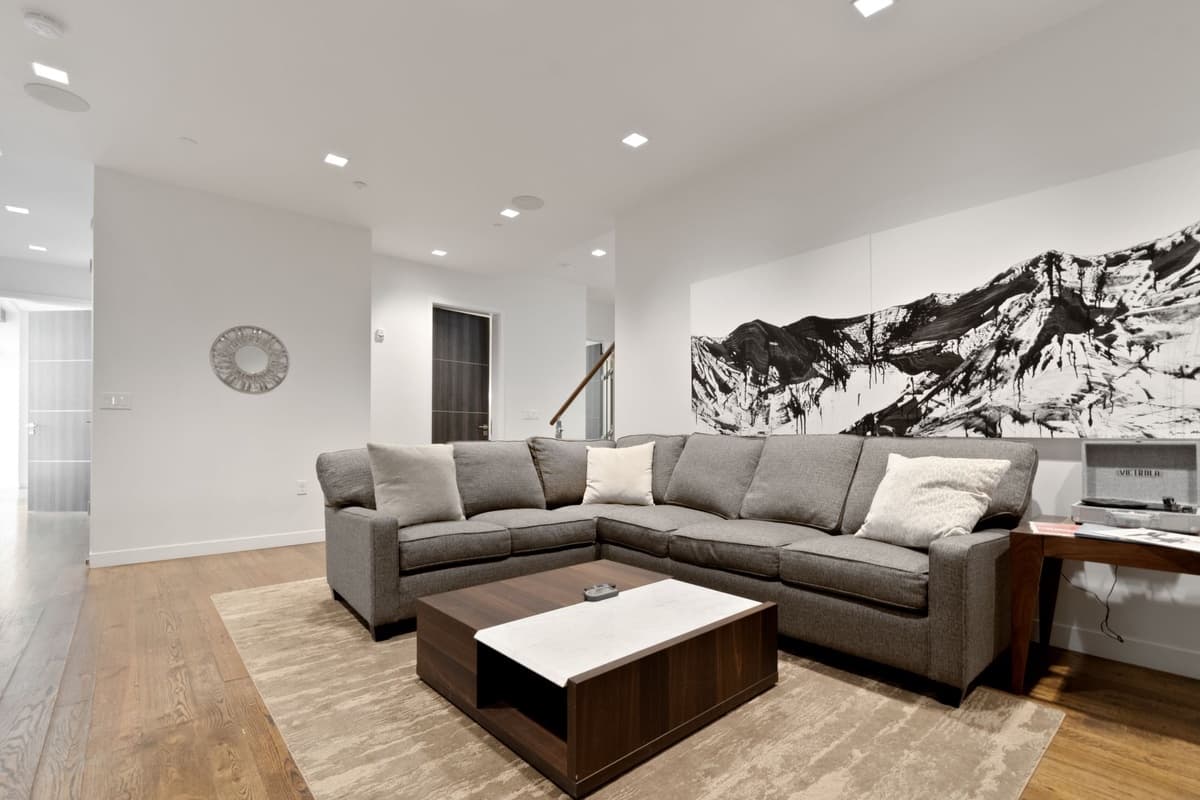 Penthouse at Parkite - Image 16