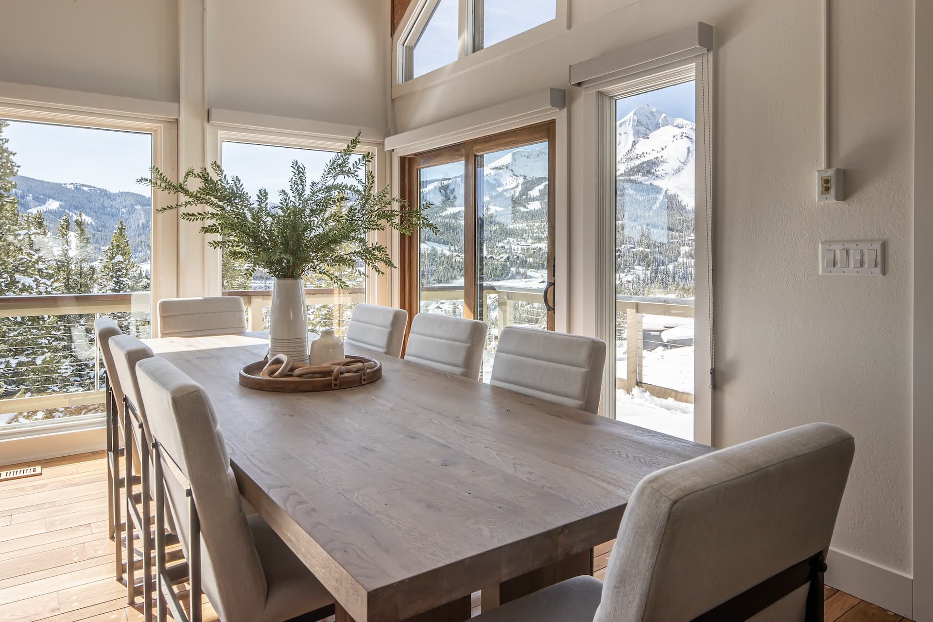 Lone Mountain Lookout - Image 8