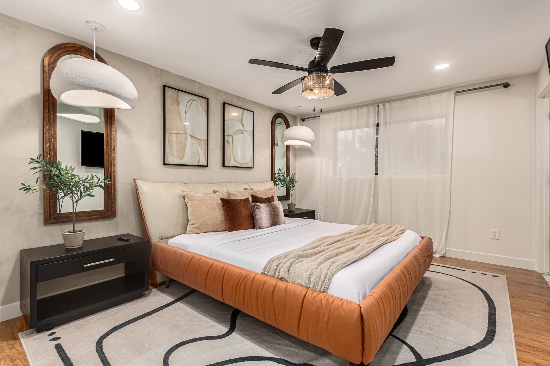 SolaNova Retreat - Image 11