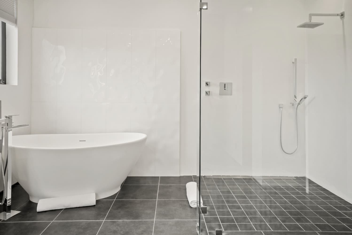 Crescent Heights - Image 18