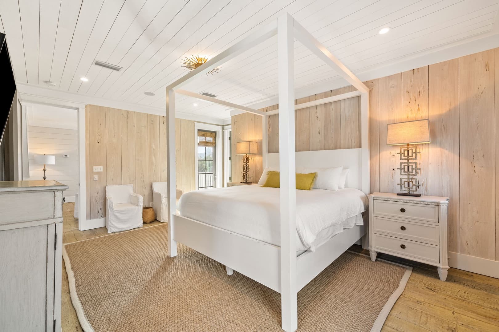 Traveler's Rest - Image 32