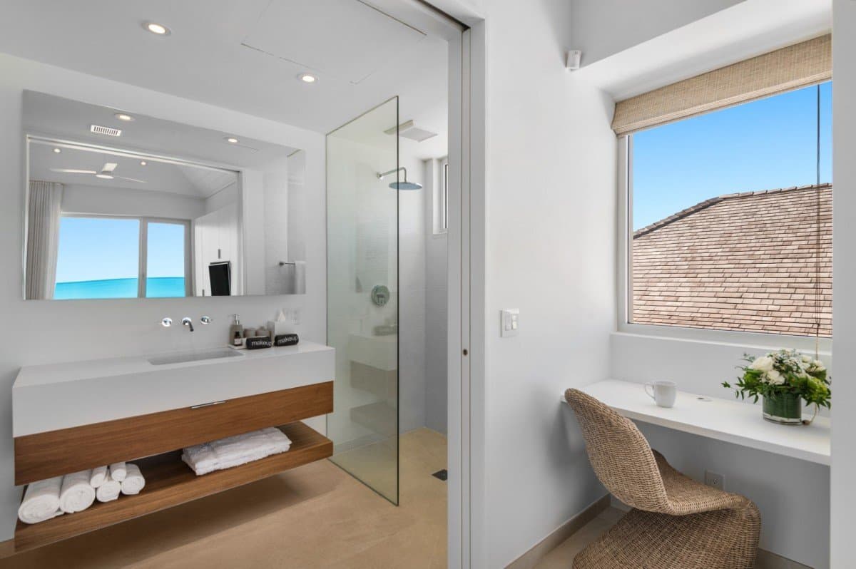 Grace Bay Five Bedroom Beachfront - Image 21