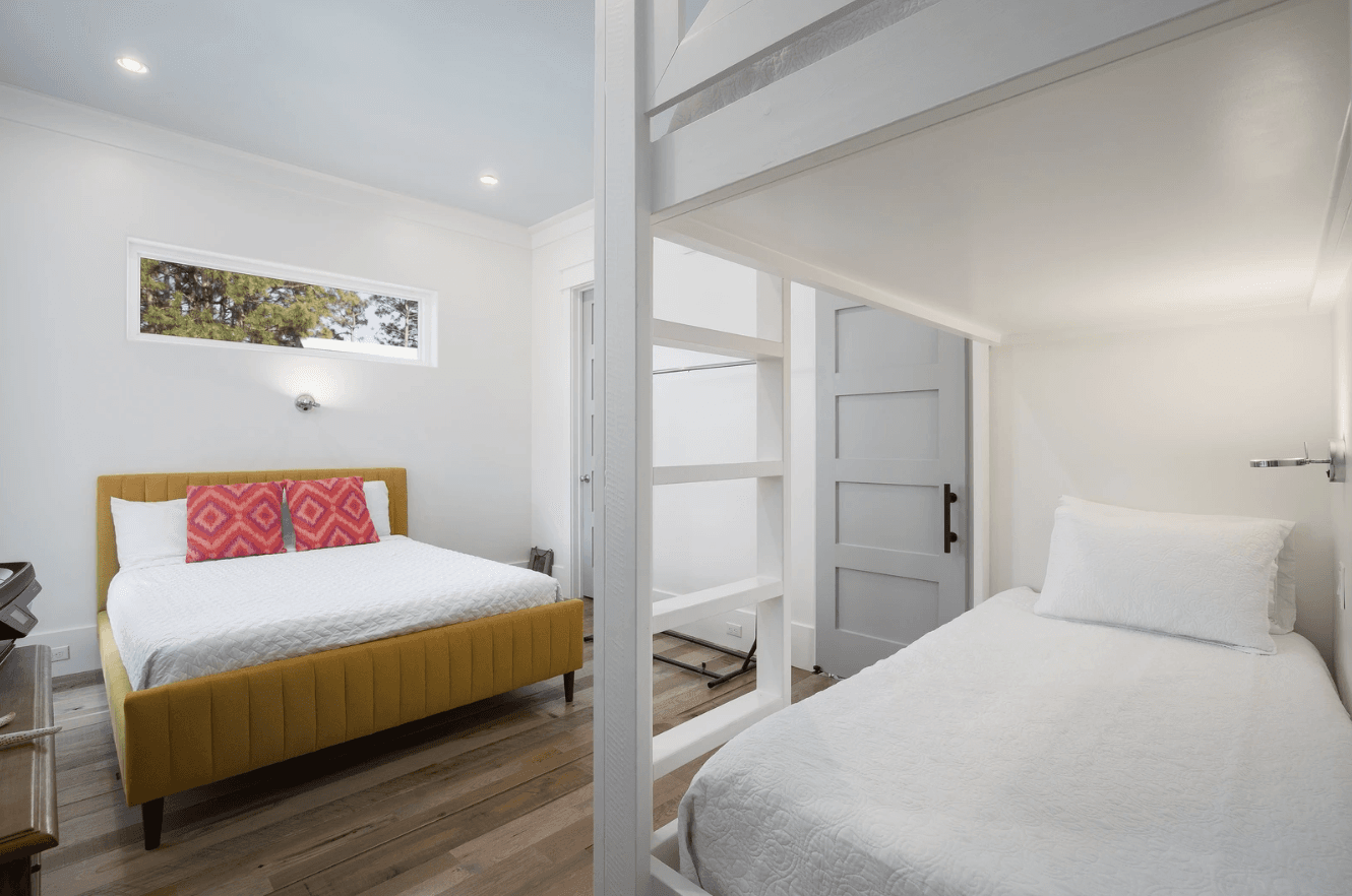 Seagrove Manor - Image 17