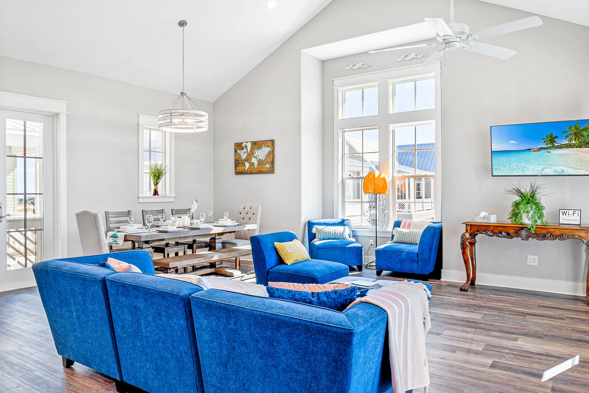 Happiness Radiater at Palmilla Beach - Image 2