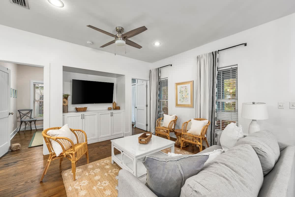 Story House - Image 4