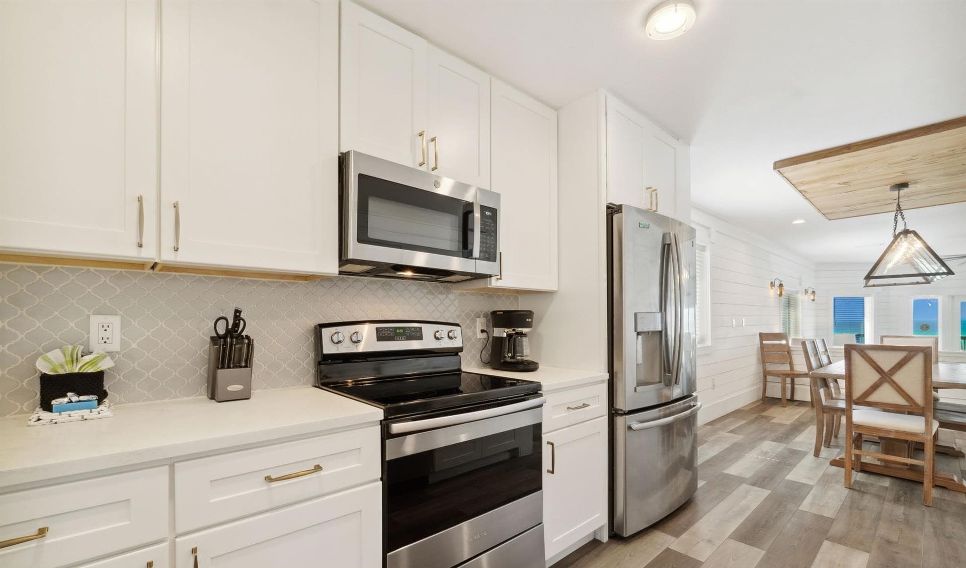 Silver Beach Retreat - Image 10