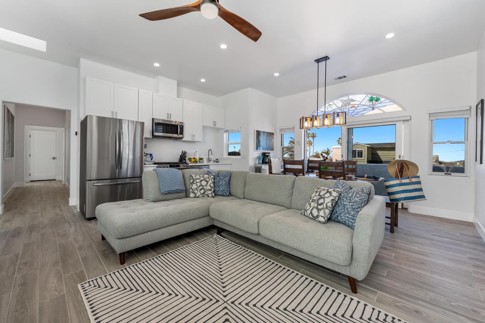 Casa Blanca - Image 5