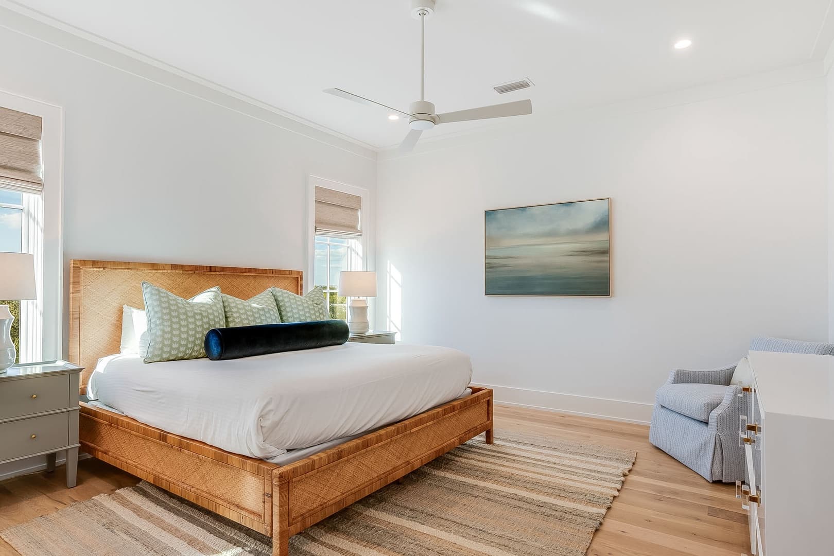 Coastal Comfort - Image 36