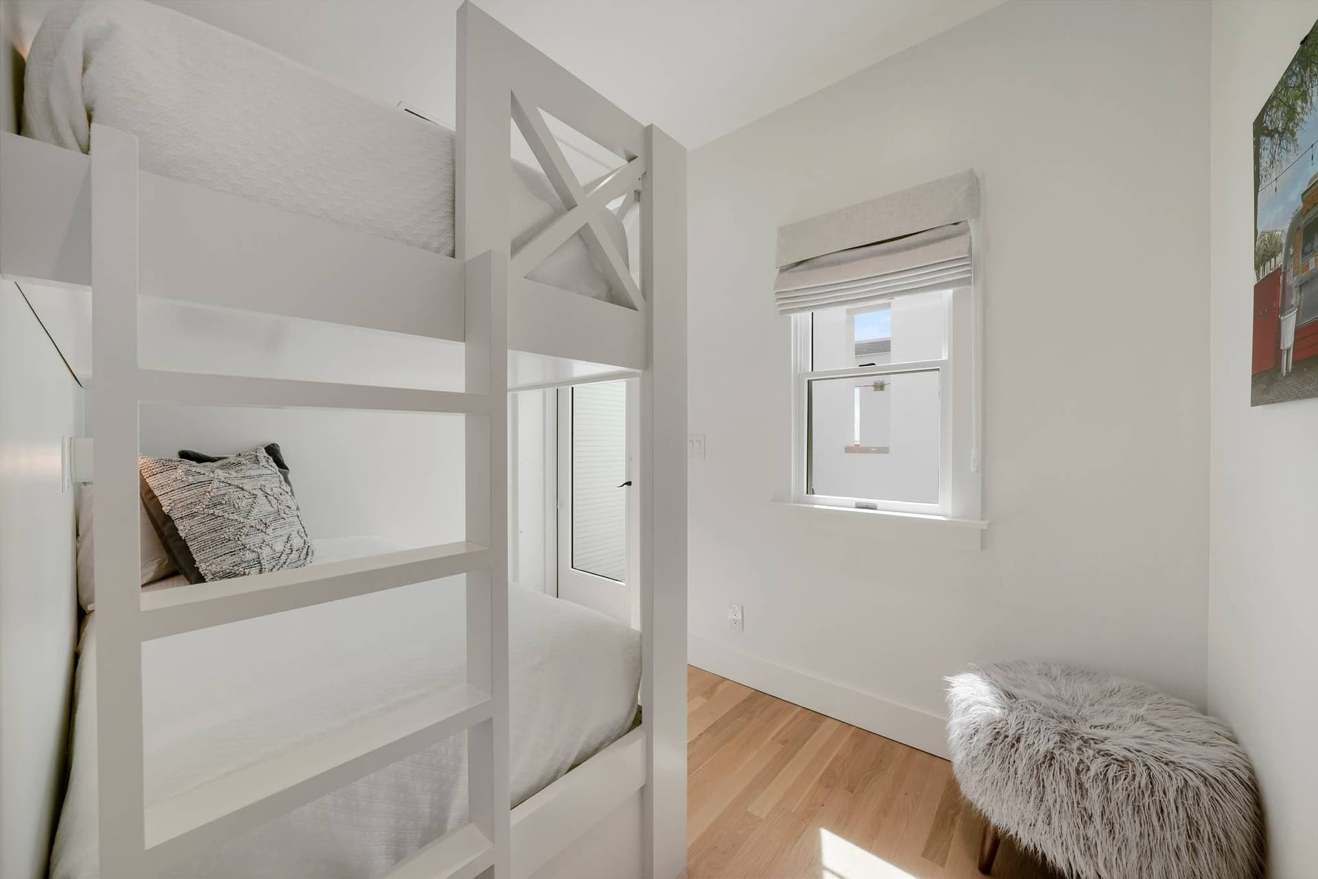 Perfect View Home - Image 32