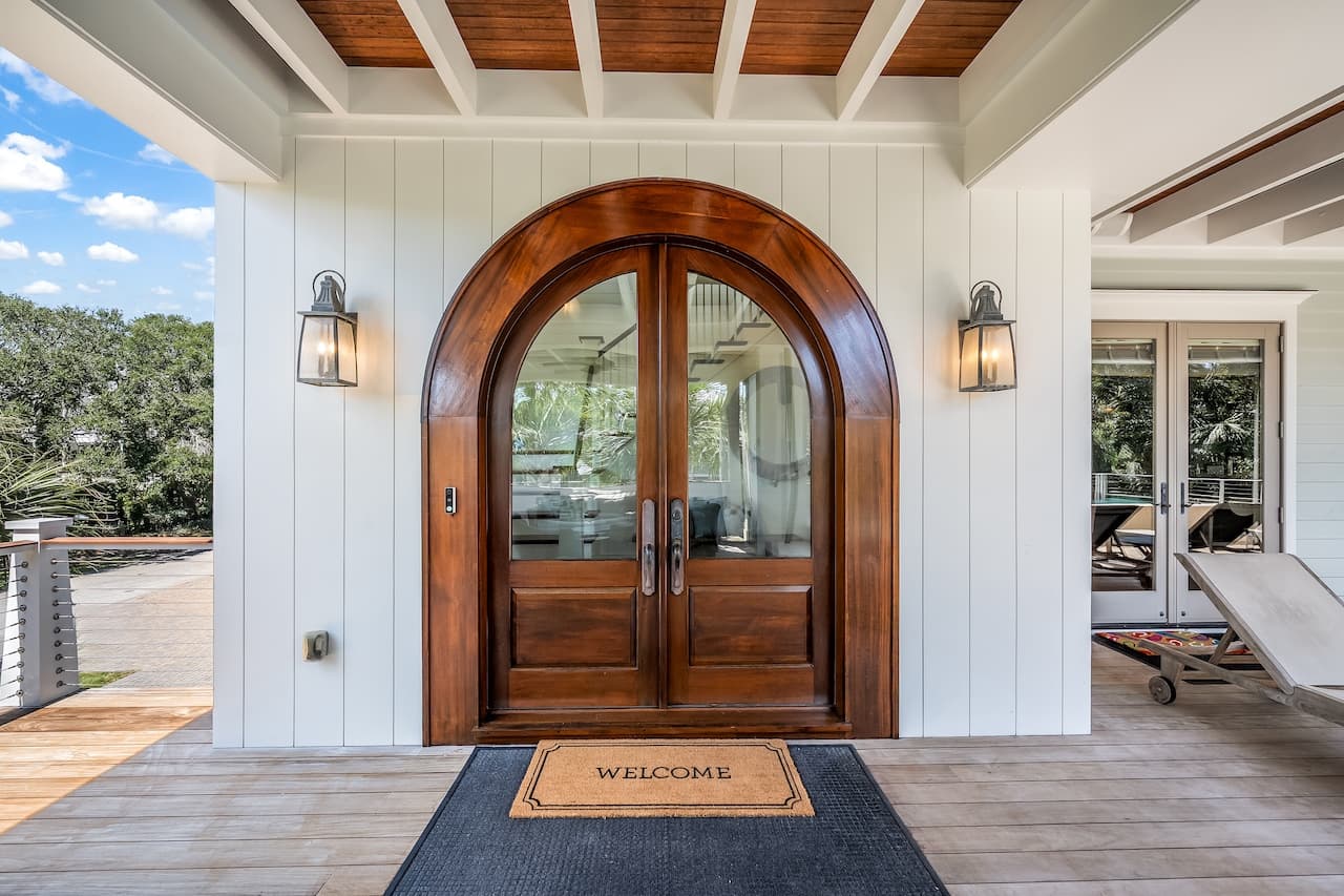 Shore Thing - Image 70