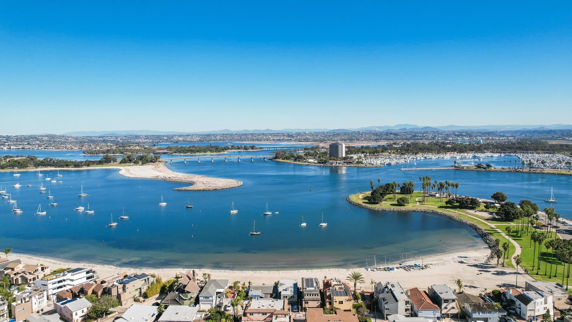 Bayside Beauty Home - Image 24