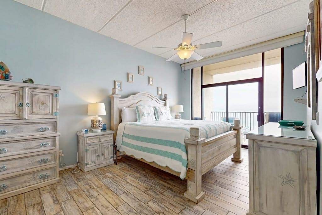 Blue Water Residence - Image 10