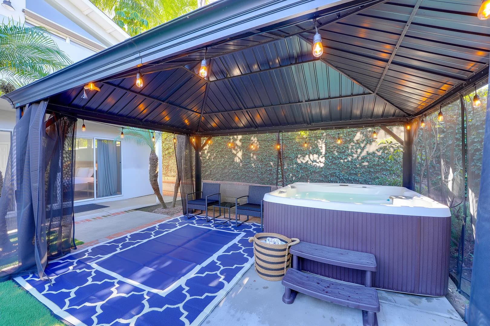 Shores Villa - Image 2