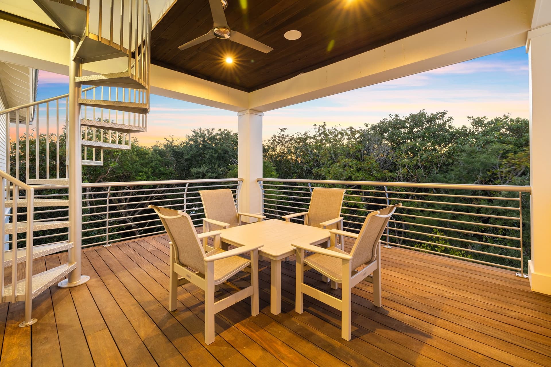 Social Manor - Image 38