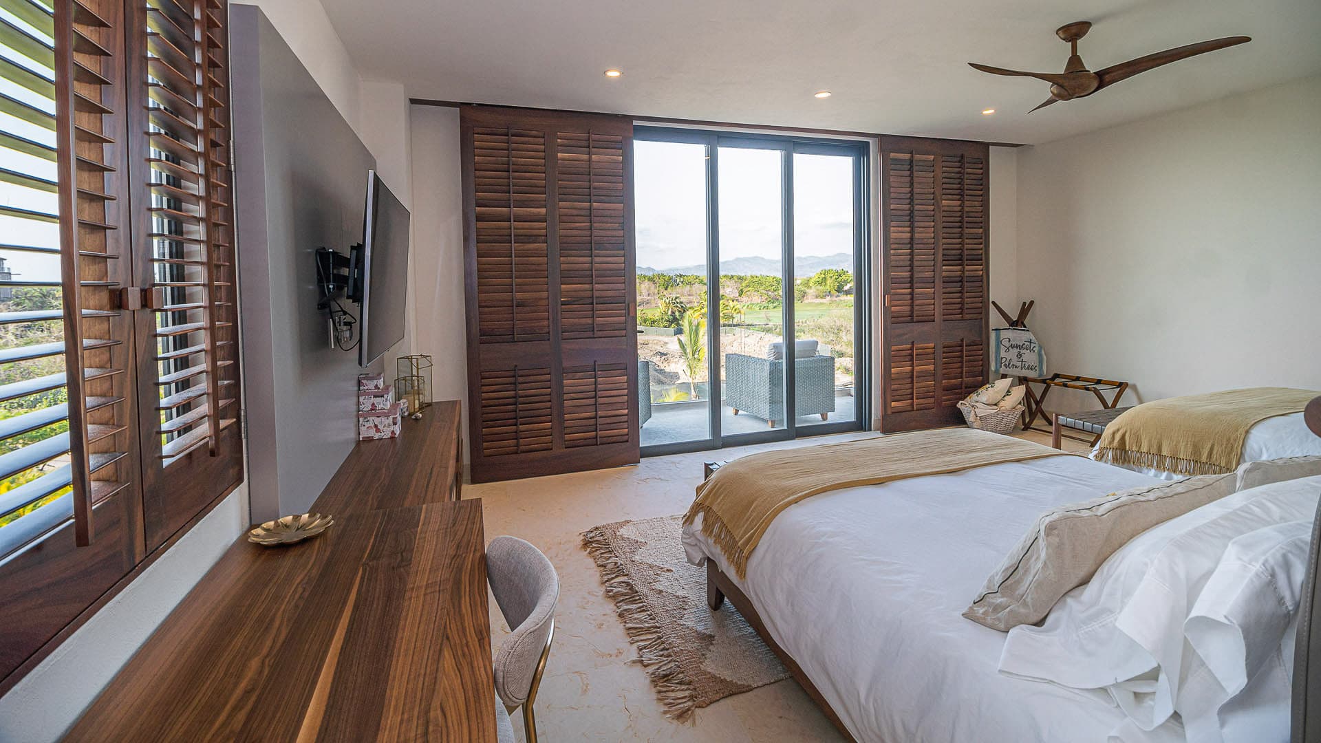 Ocean Views Home - Image 14