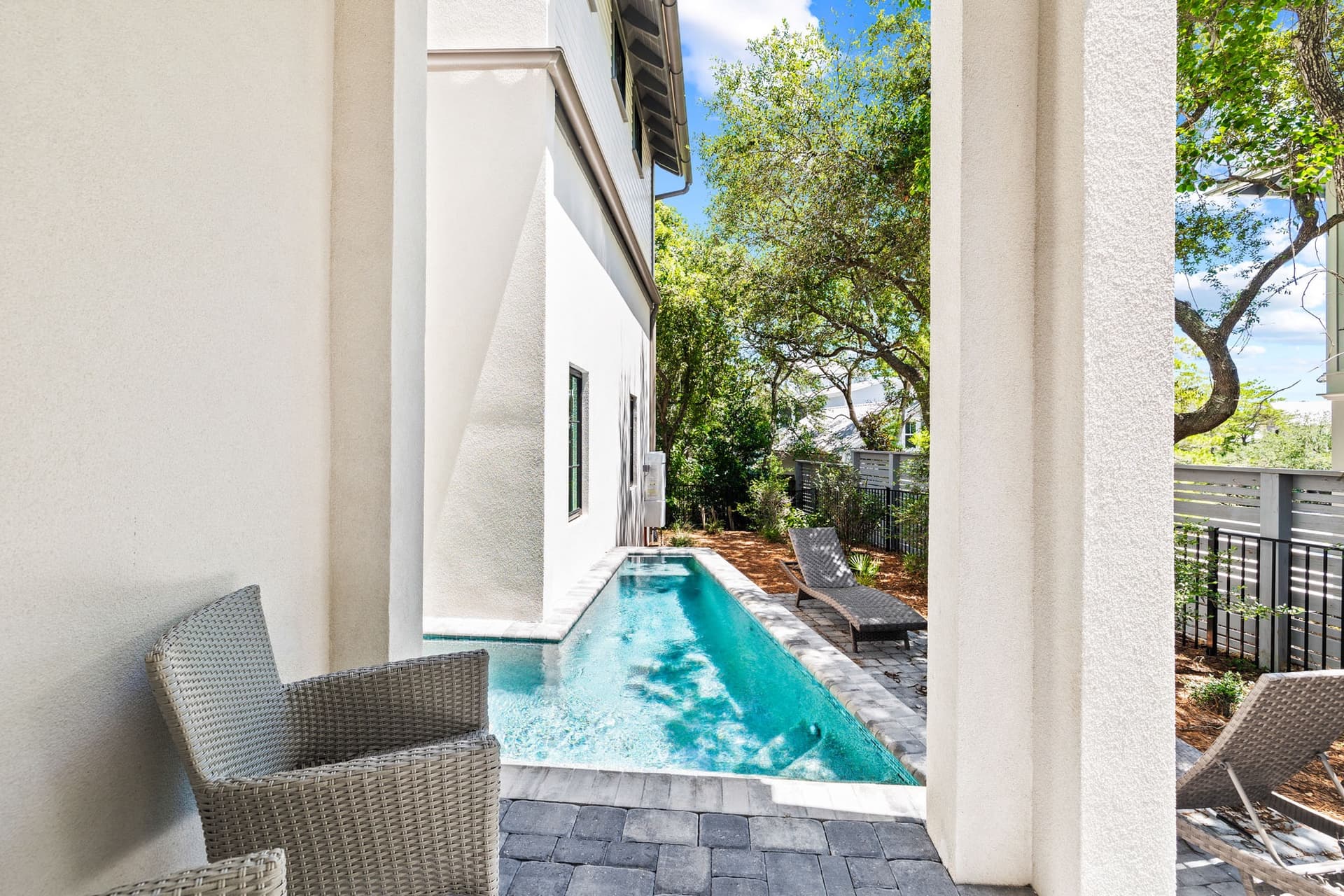 Peacock Place - Image 40