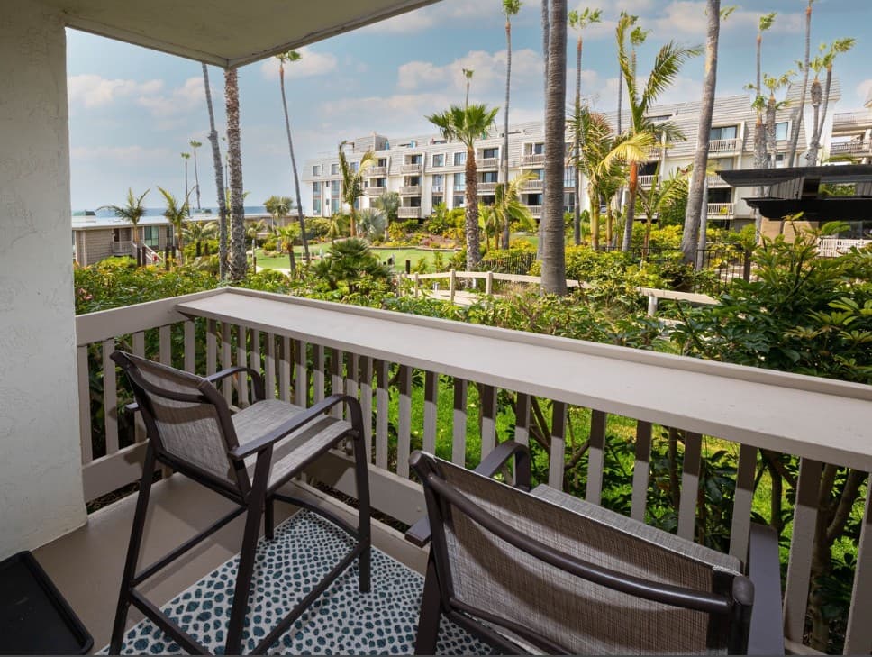 Coastal Retreat #D107 - Image 2