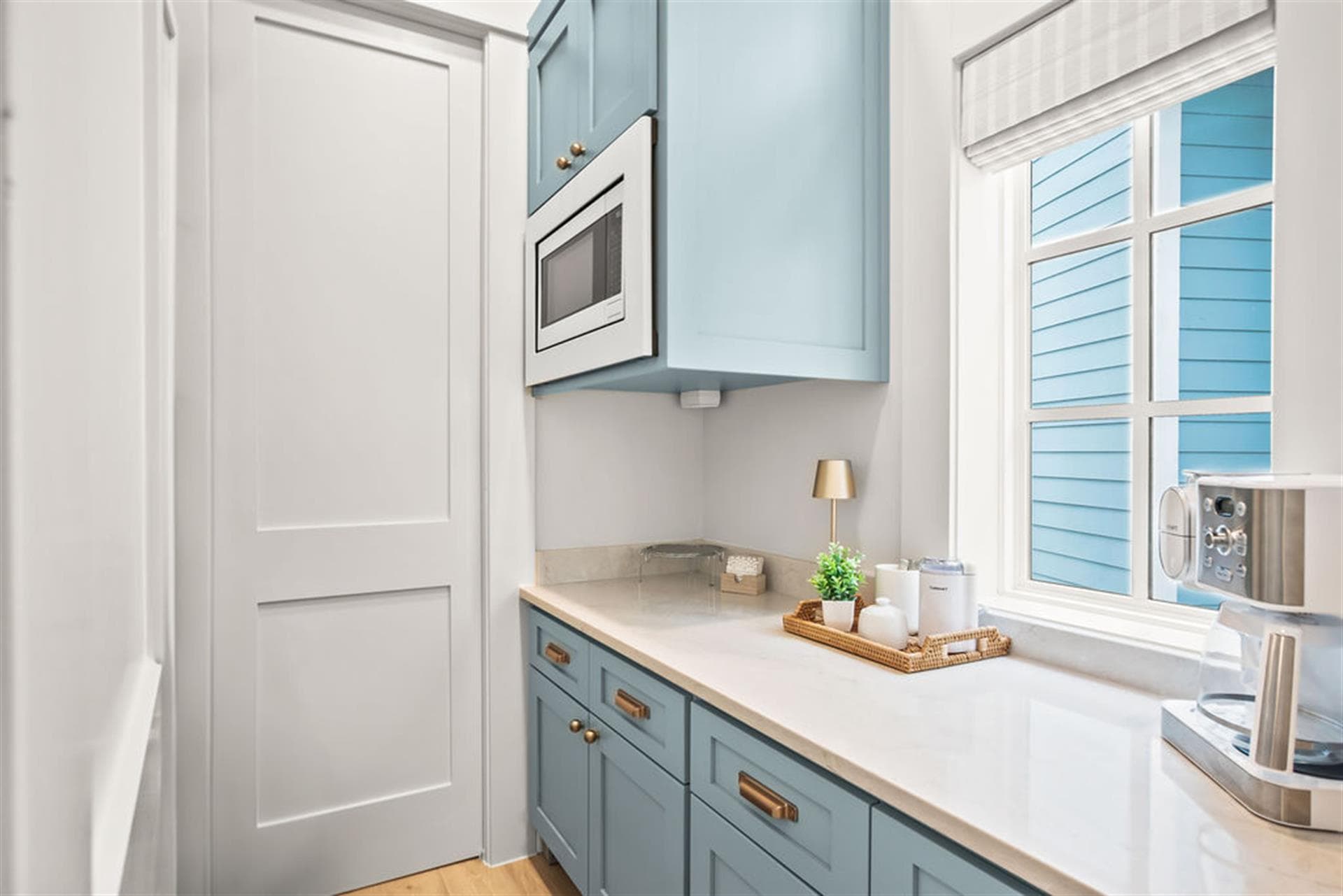 Dancing Queen - Image 13