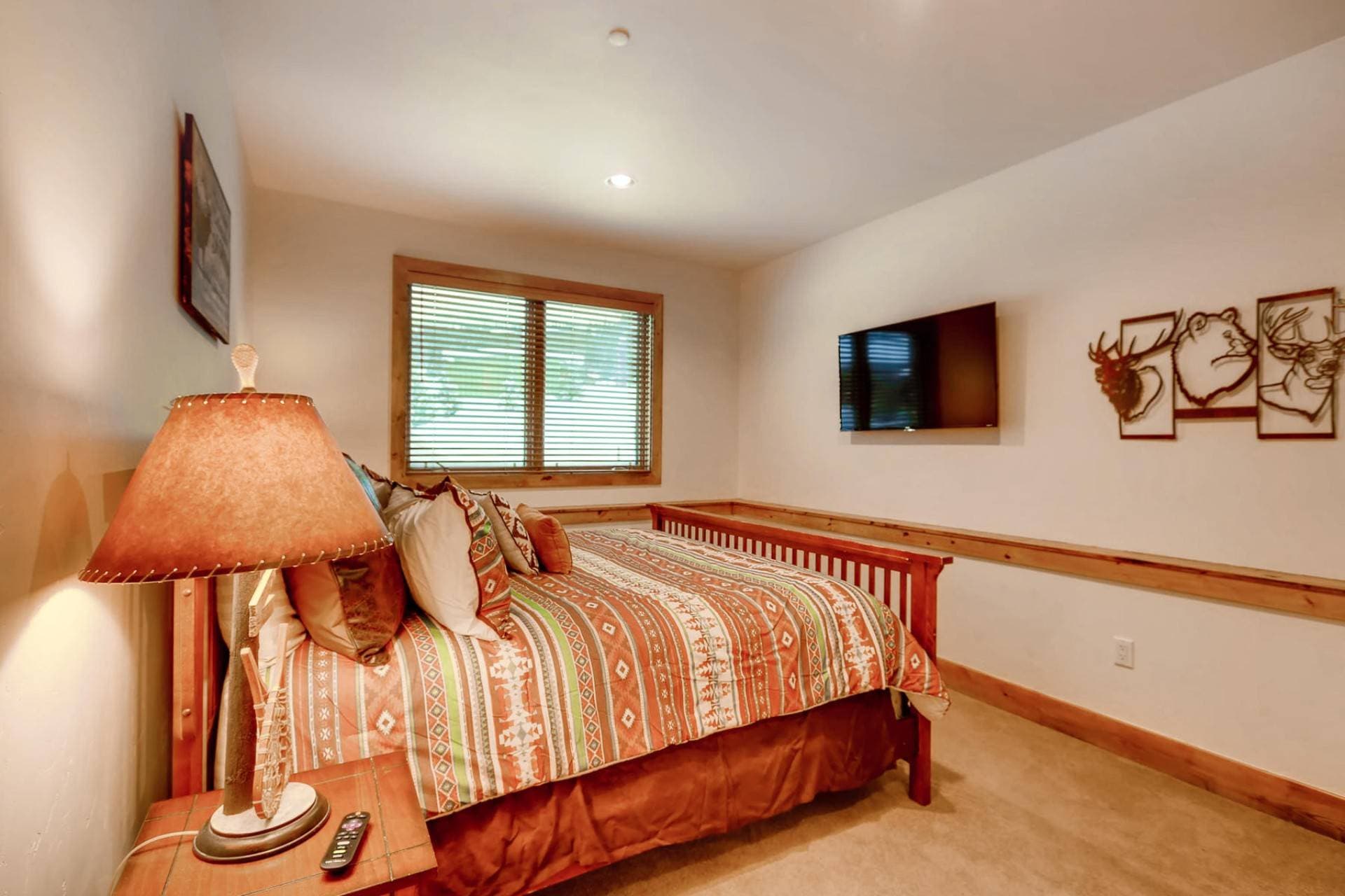 Union Creek House - Image 25