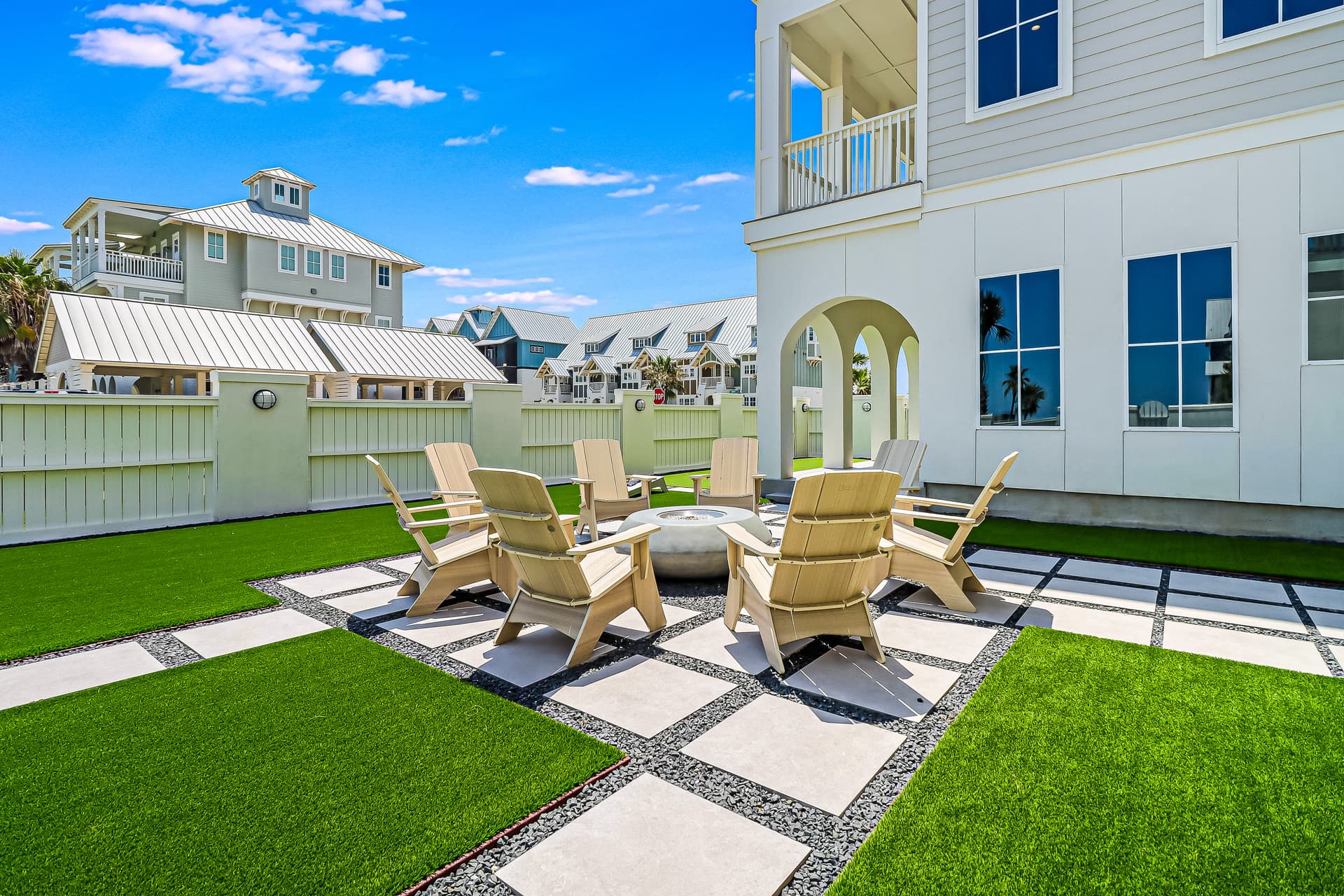 Palmilla's Sunset - Image 34