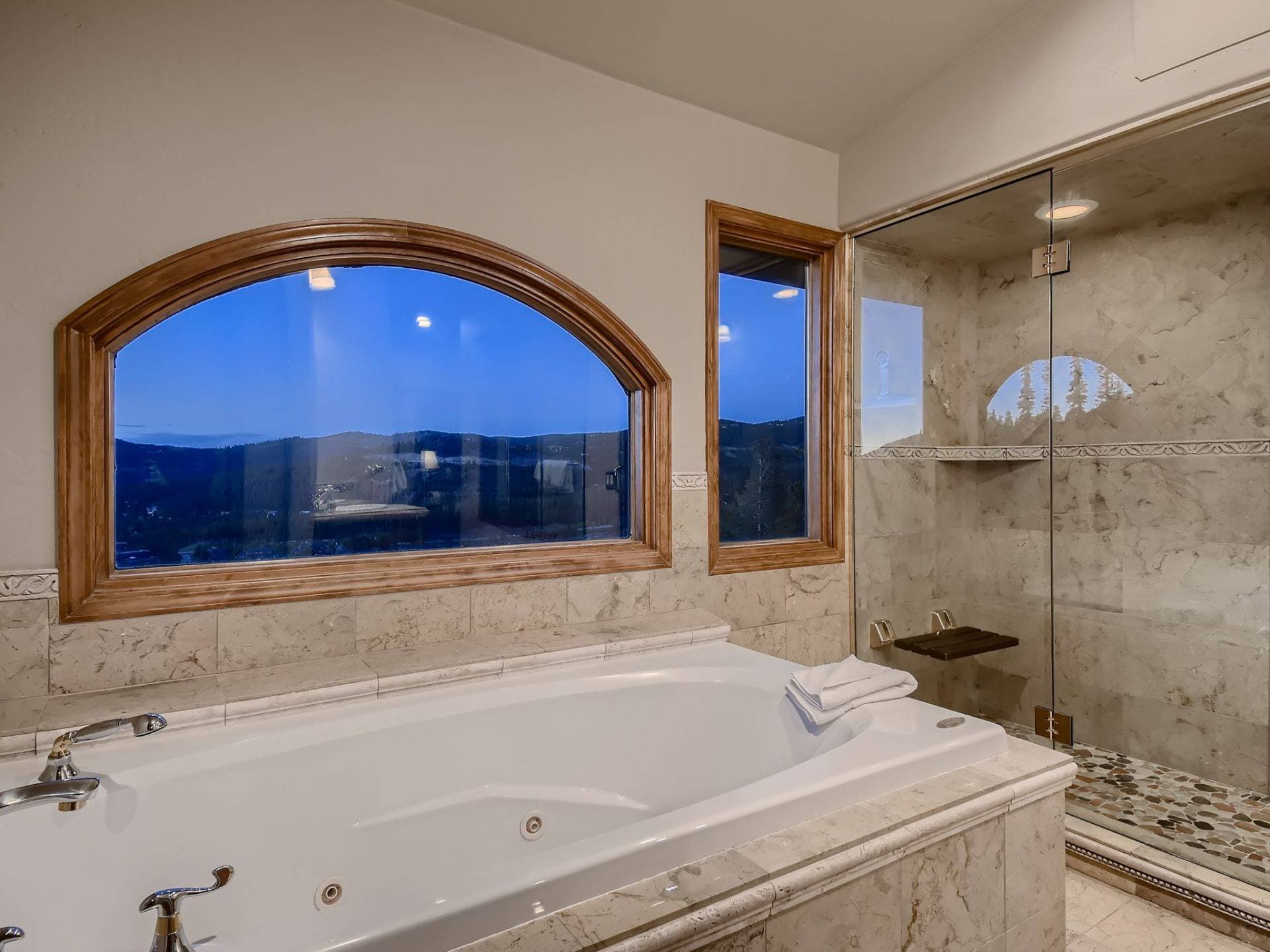 Gray Moose Place - Image 15