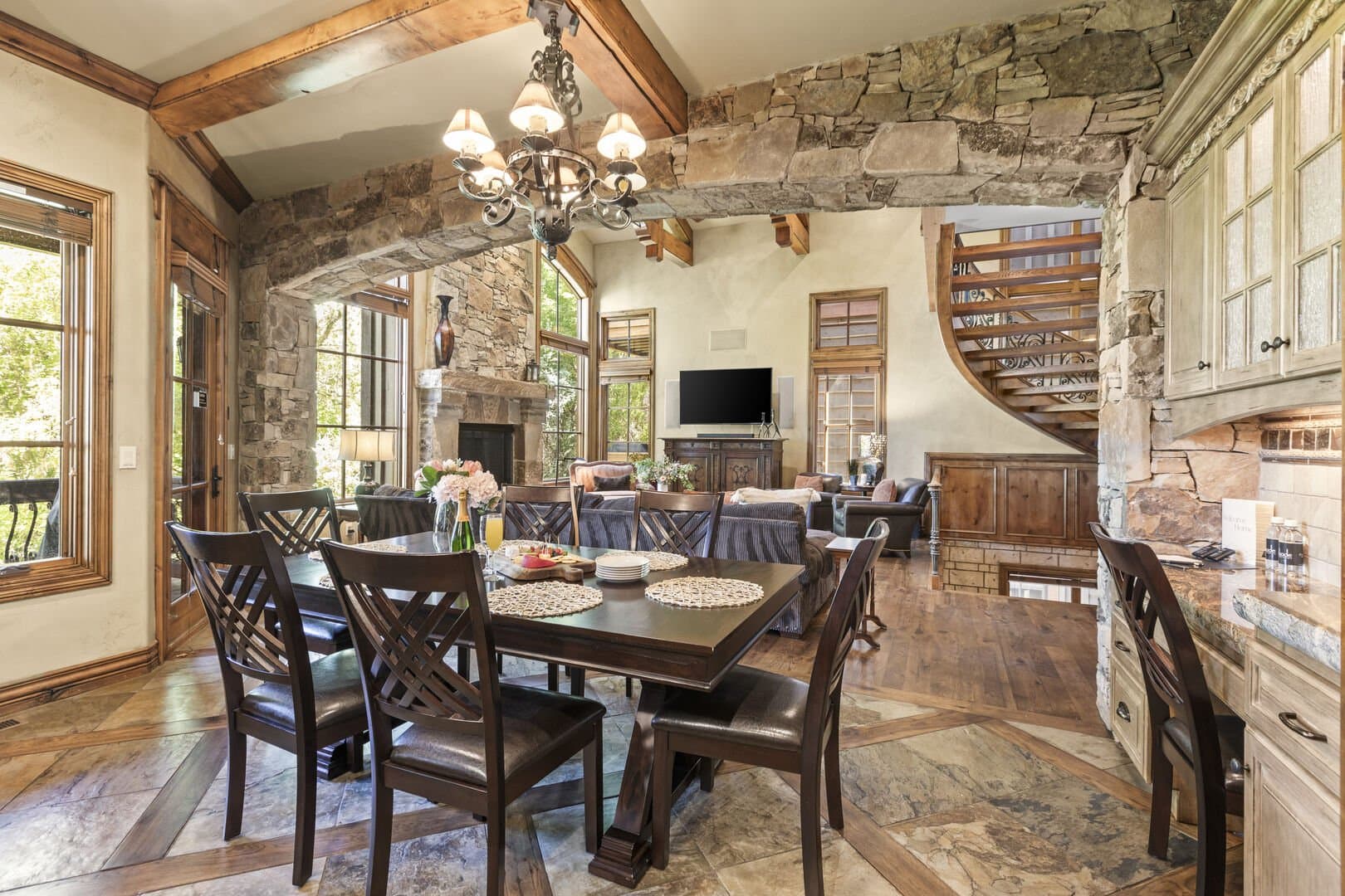 Greenbriar Place - Image 12