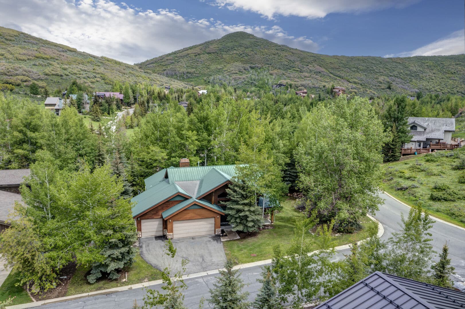 Snow Cloud Villa - Image 43