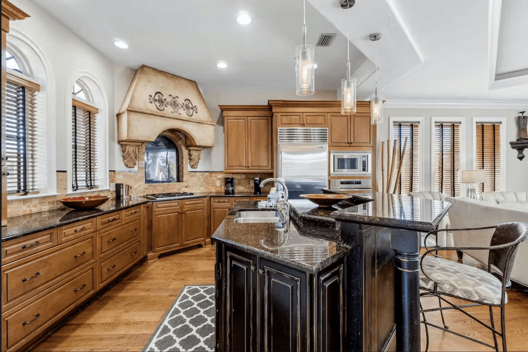 Villa by the Sea House - Image 9