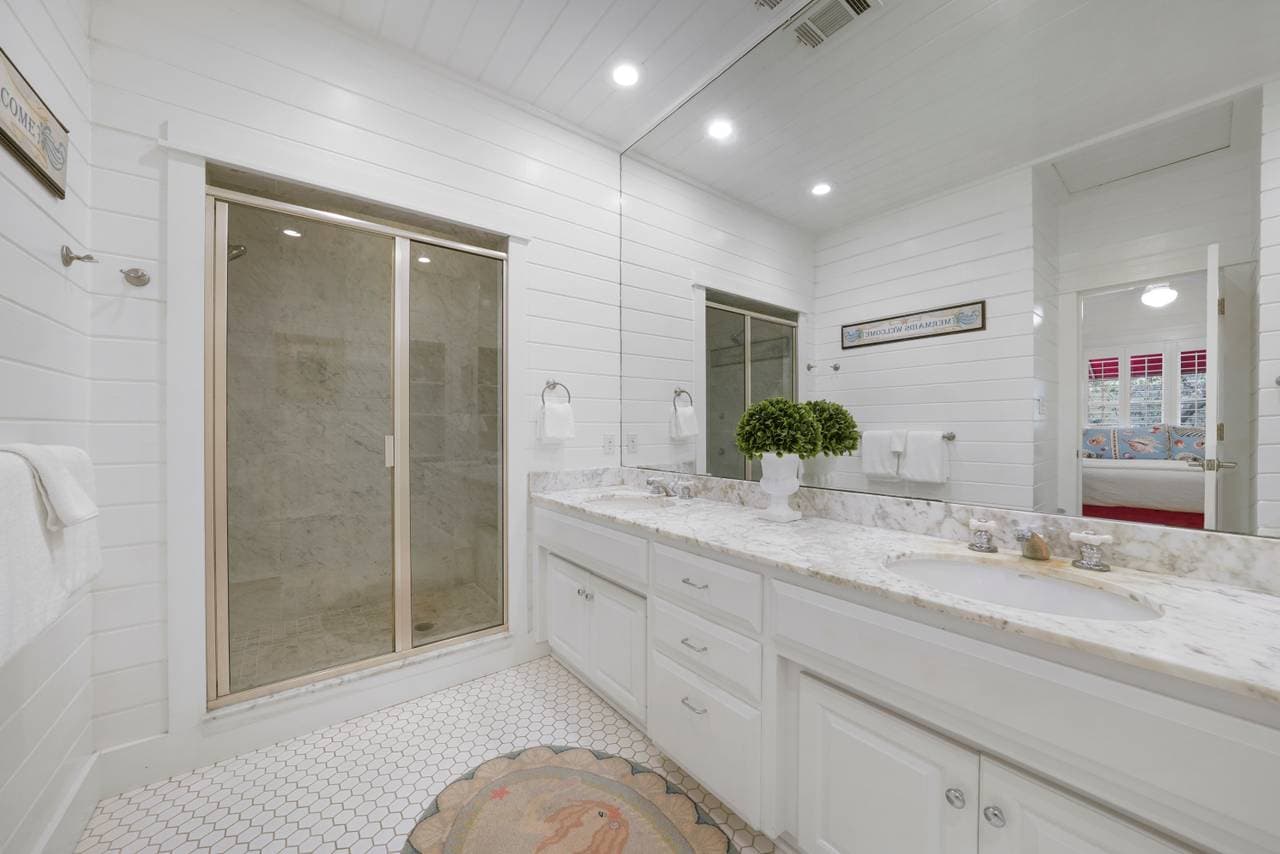 Key Lime House - Image 36