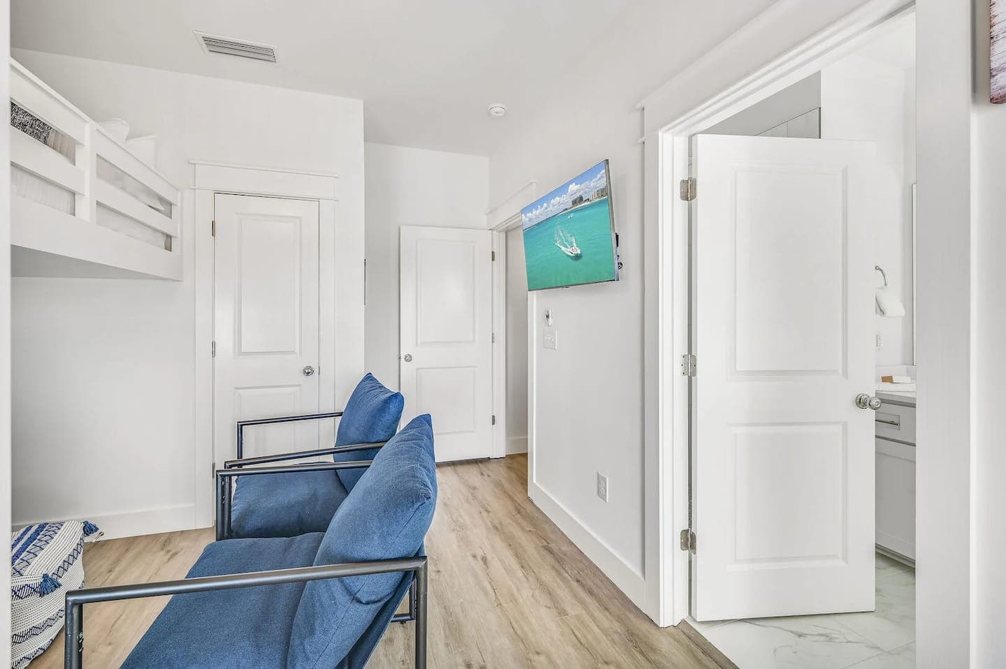 Ocean Pearl - Image 19