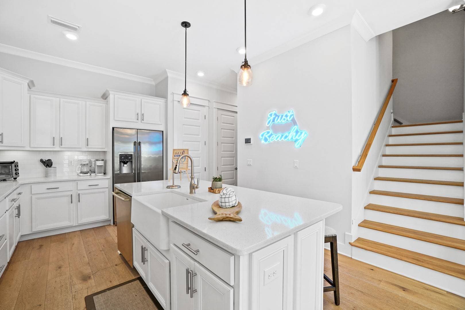 Hub Hideaway - Image 9